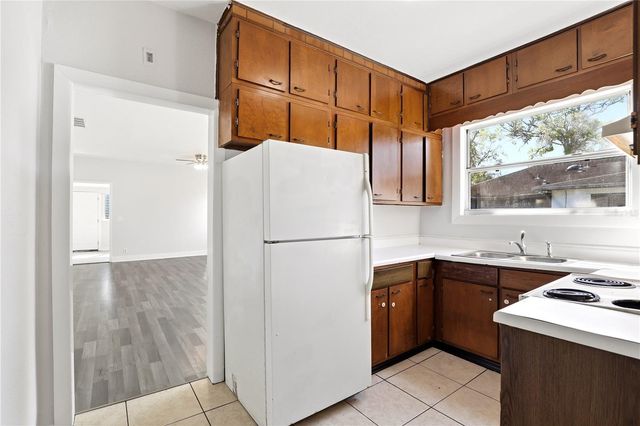 918 SHOREVIEW DRIVE, Orlando, FL 32807