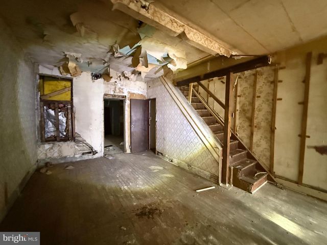 6327 WHEELER ST, Philadelphia, PA 19142