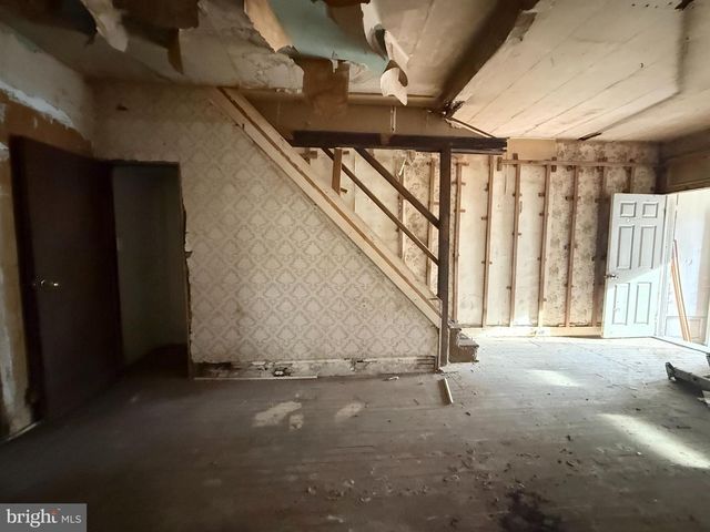 6327 WHEELER ST, Philadelphia, PA 19142