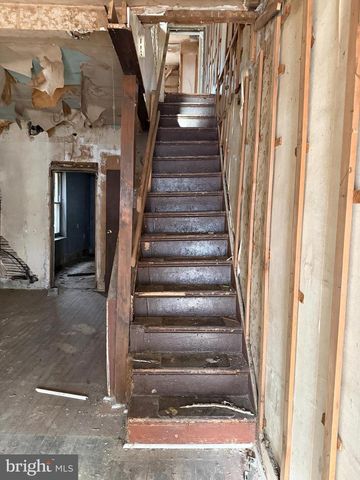 6327 WHEELER ST, Philadelphia, PA 19142