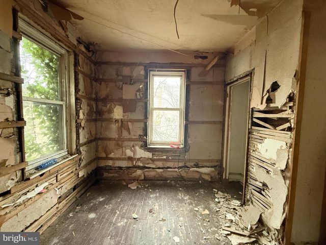 6327 WHEELER ST, Philadelphia, PA 19142