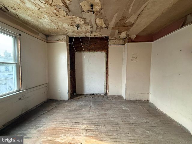 6327 WHEELER ST, Philadelphia, PA 19142