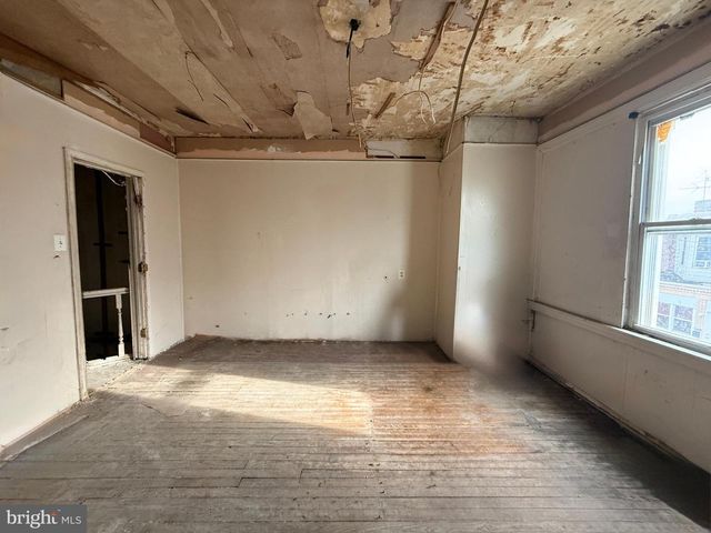 6327 WHEELER ST, Philadelphia, PA 19142