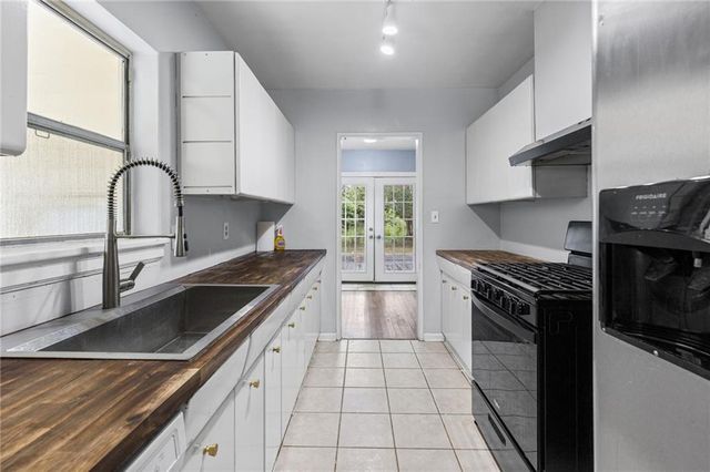 2850 Exter Drive, Mobile, AL 36606