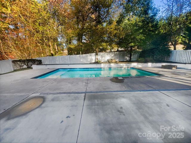 244 Sycamore Creek Road, Fort Mill, SC 29708