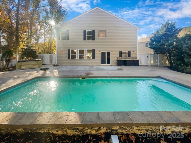 244 Sycamore Creek Road, Fort Mill, SC 29708