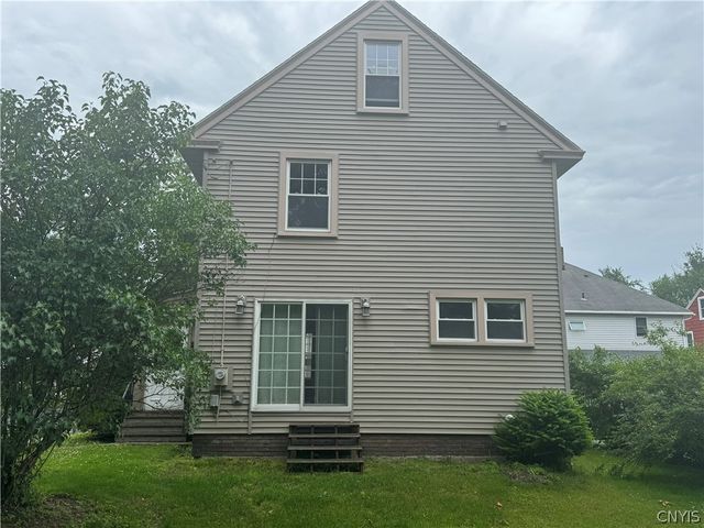 1 Palmer Avenue, Whitestown, NY 13492
