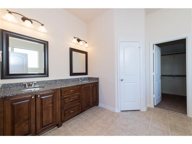 4004 Hanaa Court, Irving, TX 75038