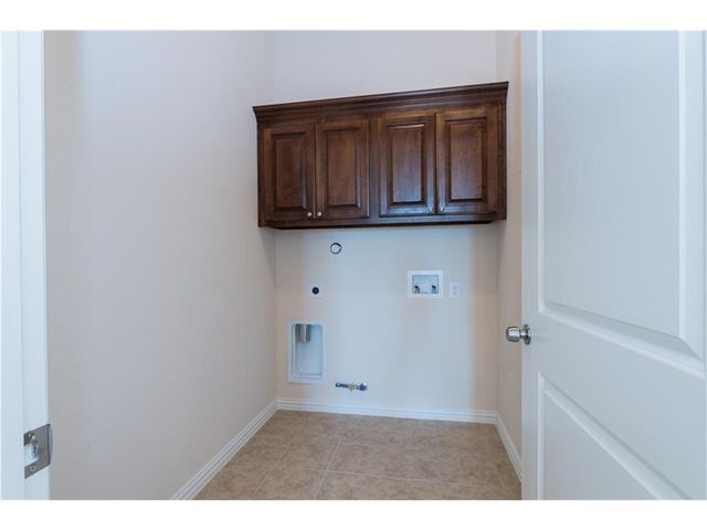 4004 Hanaa Court, Irving, TX 75038