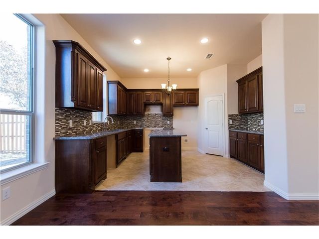 4004 Hanaa Court, Irving, TX 75038