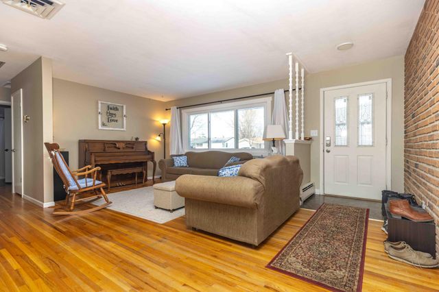 306 25th Avenue N, Fargo, ND 58102