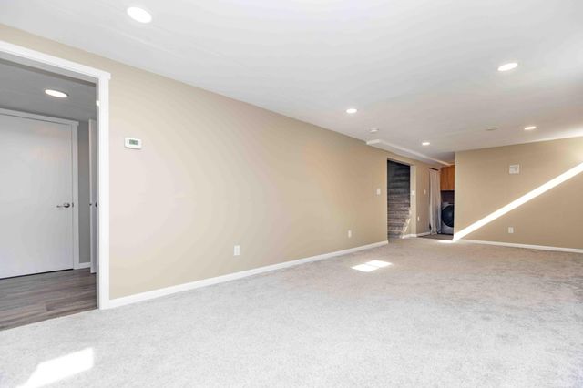 306 25th Avenue N, Fargo, ND 58102