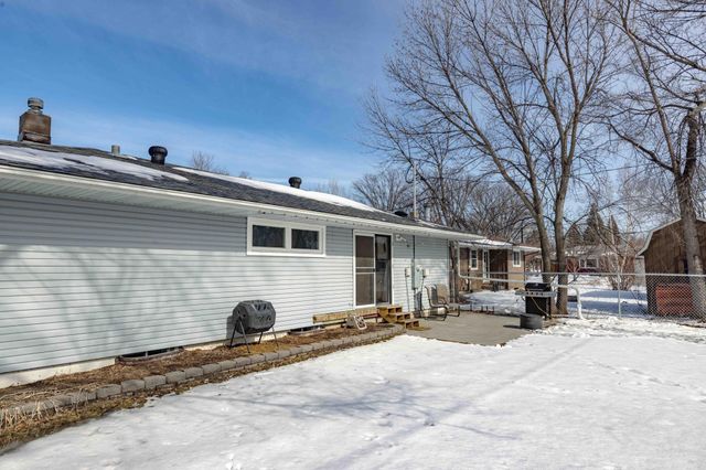 306 25th Avenue N, Fargo, ND 58102