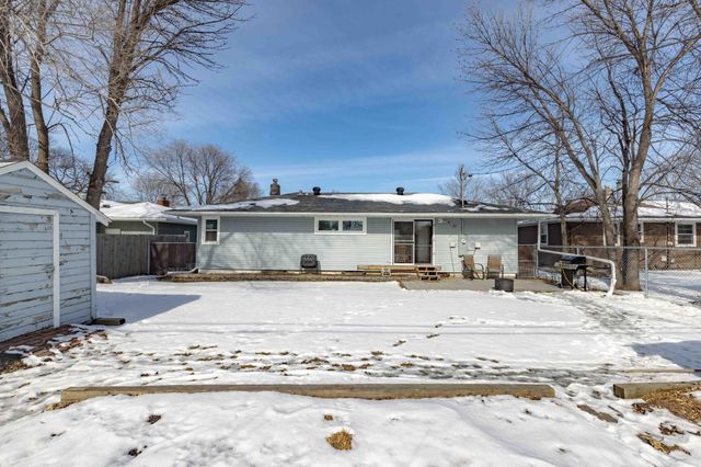 306 25th Avenue N, Fargo, ND 58102