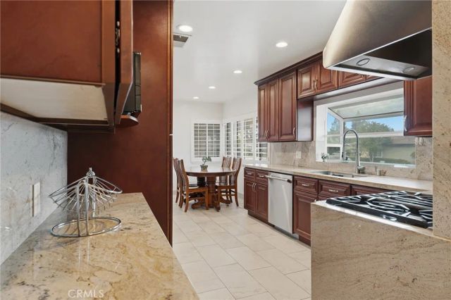 19041 Vintage Street, Northridge, CA 91324