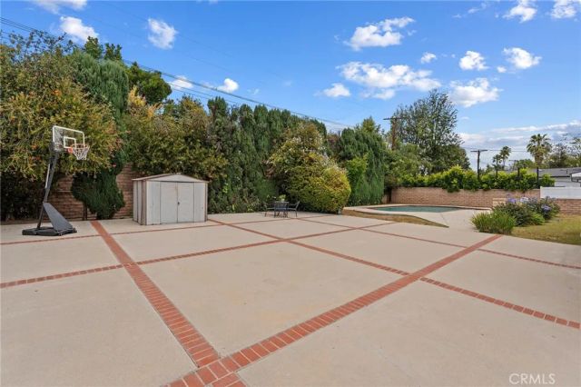 19041 Vintage Street, Northridge, CA 91324