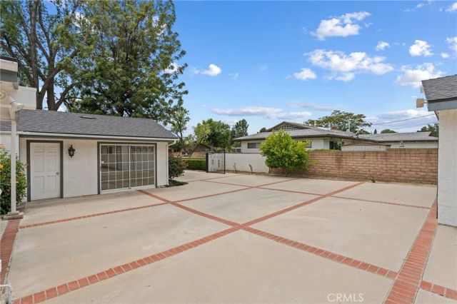 19041 Vintage Street, Northridge, CA 91324
