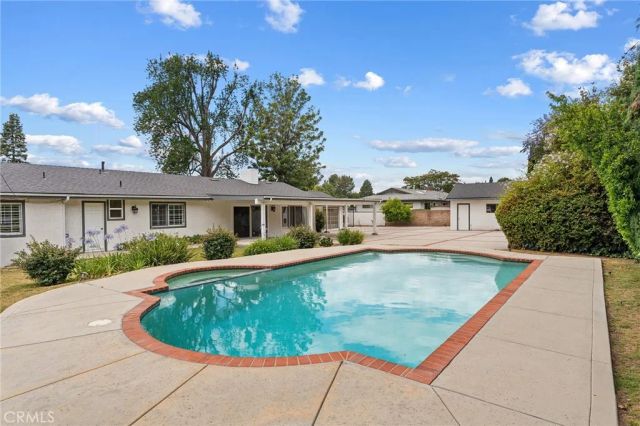 19041 Vintage Street, Northridge, CA 91324