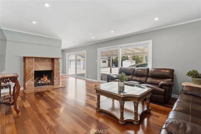 19041 Vintage Street, Northridge, CA 91324