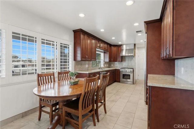 19041 Vintage Street, Northridge, CA 91324