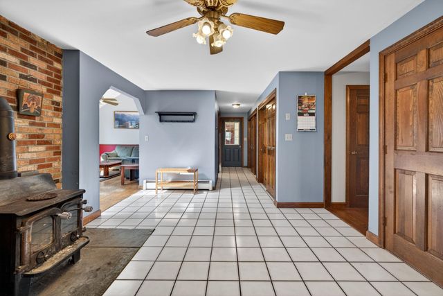 16 Berkeley Street, Pelham, NH 03076