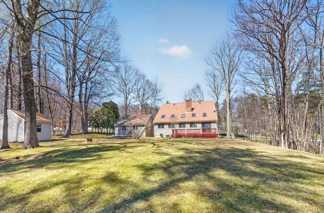 16 Berkeley Street, Pelham, NH 03076