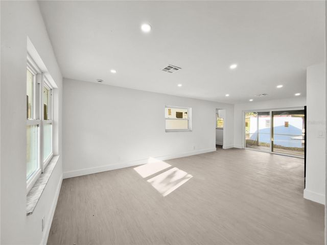 941 KATHY STREET, Daytona Beach, FL 32114