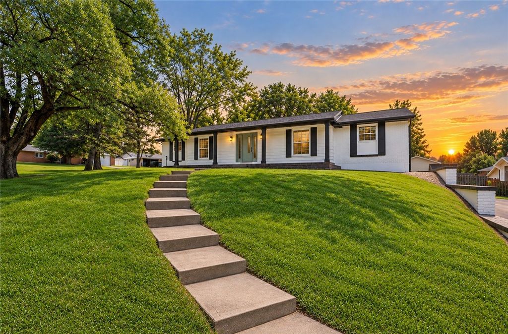 30 Lynn Rae Circle, Washington Twp, OH 45458