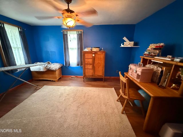 1031 N Cousino Road, Oregon, OH 43616