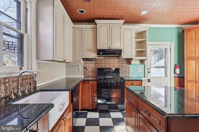 448 SUMMER AVE, Edgewater Park, NJ 08010