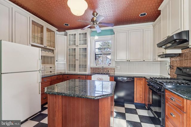 448 SUMMER AVE, Edgewater Park, NJ 08010