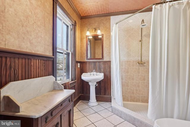 448 SUMMER AVE, Edgewater Park, NJ 08010