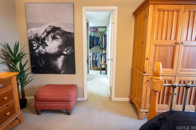 10 Hampshire Circle, Little Rock, AR 72212