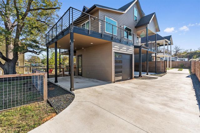 6217 Clovis ST A, Austin, TX 78741