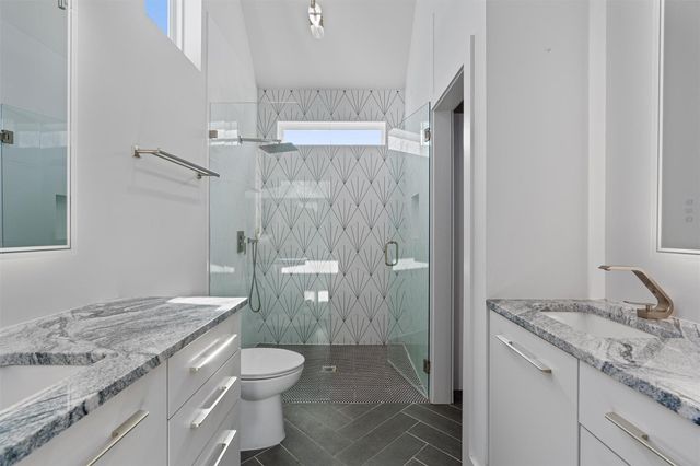 6217 Clovis ST A, Austin, TX 78741