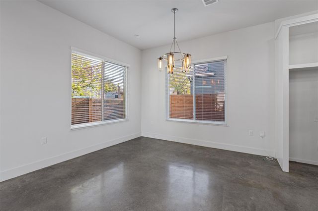 6217 Clovis ST A, Austin, TX 78741