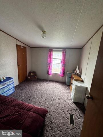 2361 N OLD BETHLEHEM PIKE, Quakertown, PA 18951