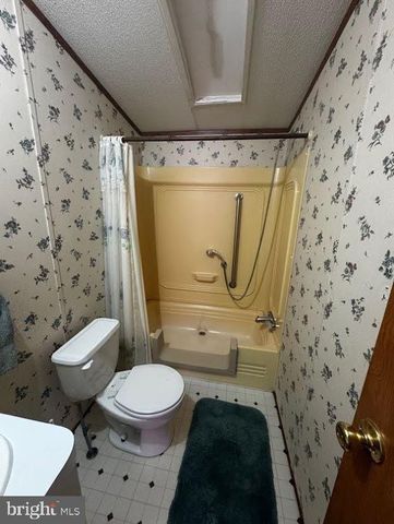 2361 N OLD BETHLEHEM PIKE, Quakertown, PA 18951