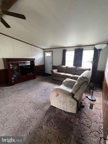 2361 N OLD BETHLEHEM PIKE, Quakertown, PA 18951