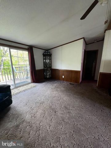 2361 N OLD BETHLEHEM PIKE, Quakertown, PA 18951