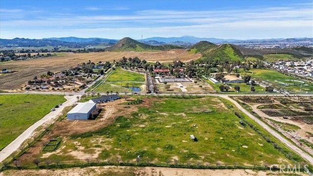 30100 Maxine, Menifee, CA 92584