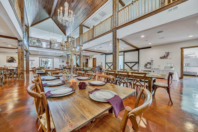 9945 BROOKS MILL RD, Wirtz, VA 24184