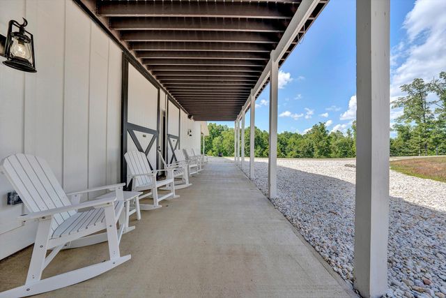 9945 BROOKS MILL RD, Wirtz, VA 24184