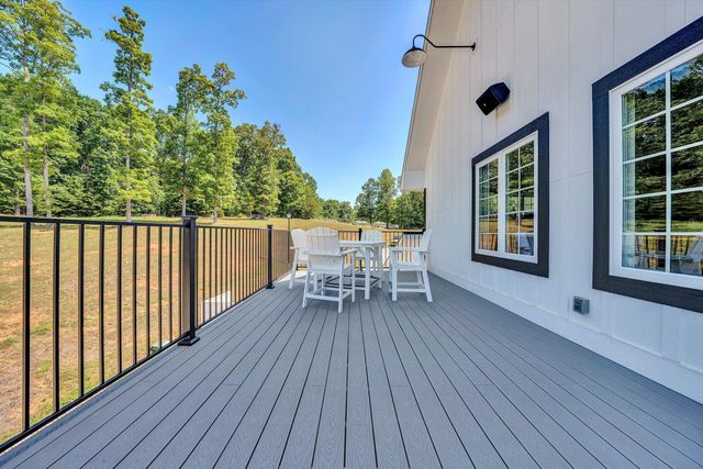 9945 BROOKS MILL RD, Wirtz, VA 24184