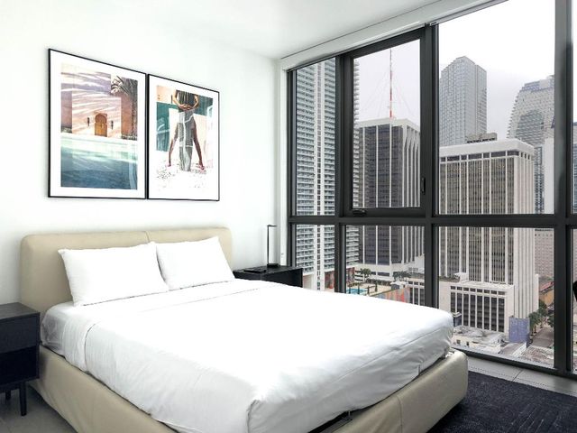 227 NE 2nd Street 2400, Miami, FL 33132