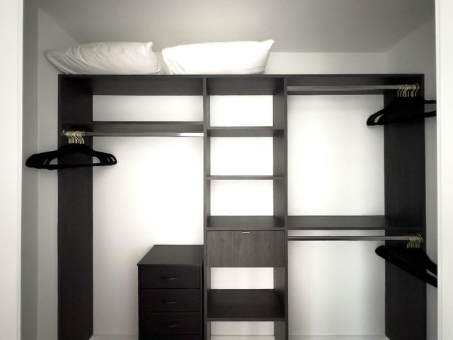 227 NE 2nd Street 2400, Miami, FL 33132