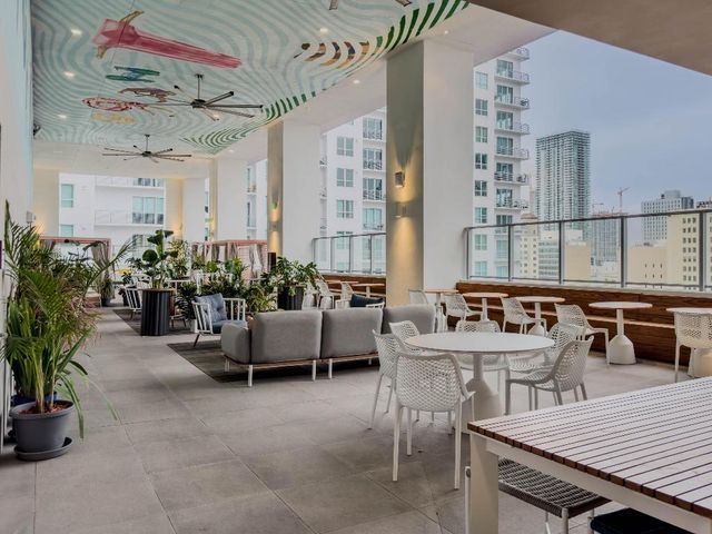 227 NE 2nd Street 2400, Miami, FL 33132