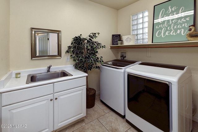 2145 N Water View Court, Tucson, AZ 85749