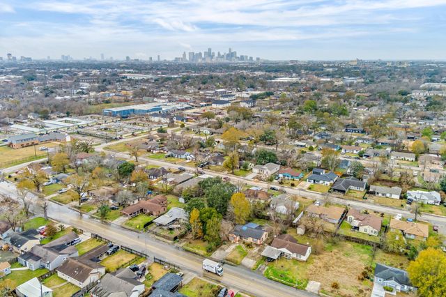 4930 Gren Street, Houston, TX 77021