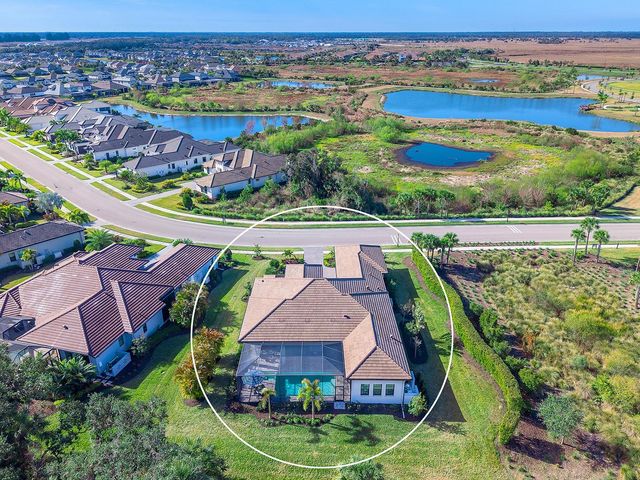 9220 STARRY NIGHT AVENUE, Sarasota, FL 34241